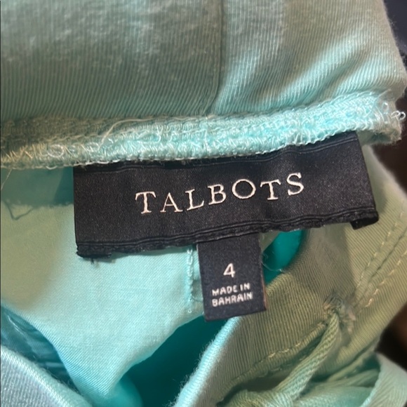 Talbots Aqua Blue Lightweight me Shorts with Elastic Waistband size 4 - Picture 2 of 13